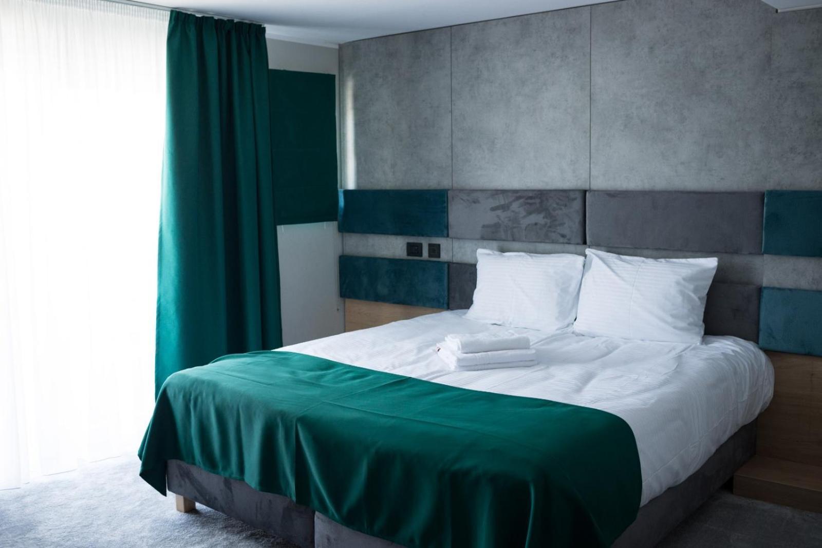 Hotel Plutitor Lebada Bicaz Bagian luar foto